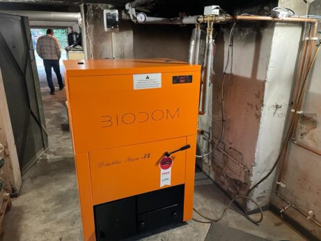 Kotel na&nbsp;biomasu Slunce Invest